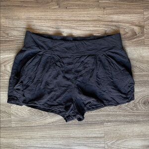 Free People Baggy Pull On Lounge Shorts Size: L